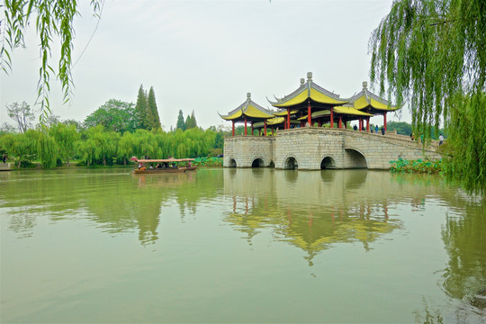 扬州莲花桥