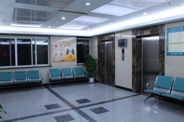 医院电梯门厅