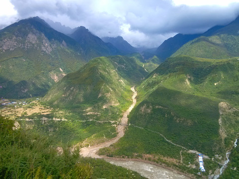 西藏林芝南迦巴瓦峰