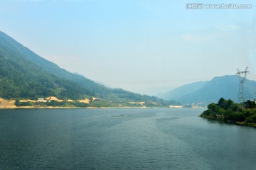 河流山川