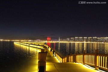 湖水 夜景 亮化 都市风光 景