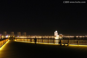 湖水 夜景 亮化 都市风光 景