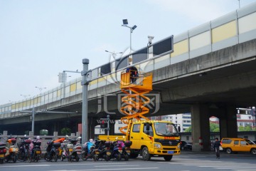 道路设施检修