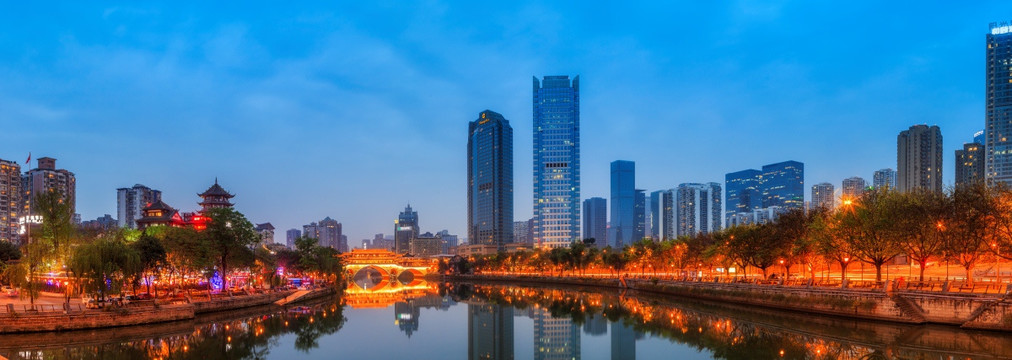 成都锦江夜景（全景大画幅）