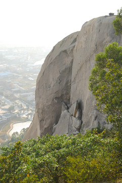 云洞岩