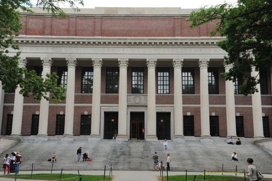 哈佛 哈里埃尔金斯威德纳纪念图书馆