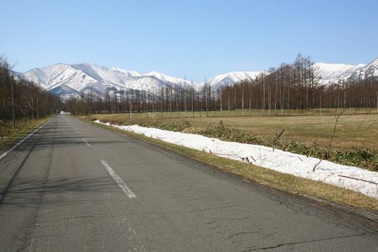 日本北海道雪山