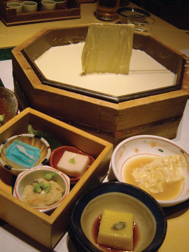 京都豆腐以及生豆腐皮菜
