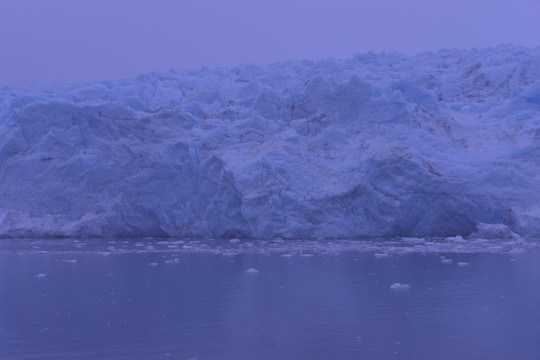 冰川邮轮