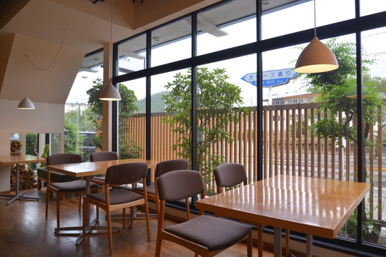 日本绿洲咖啡厅美景