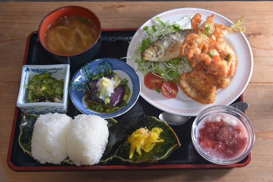 日本小豆岛海鲜饭