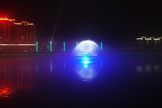 亚洲第一喷泉夜景