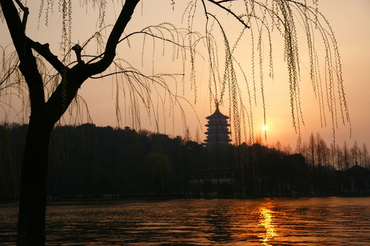 雷峰夕照 横幅图片西湖十景之七