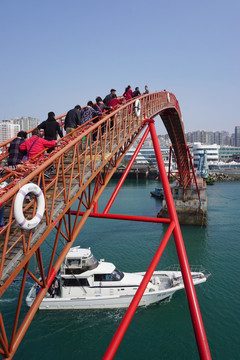 青岛银海大世界之彩虹桥