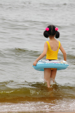 海边女孩