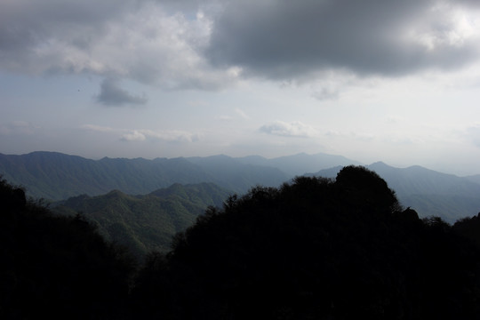 高山