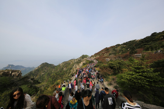 泰山黄金周游客