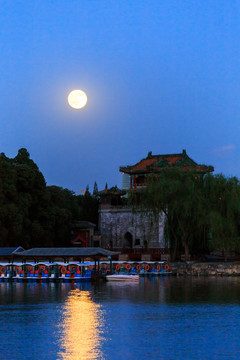 北京颐和园文昌阁夜景月色