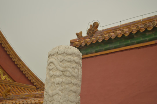 红墙