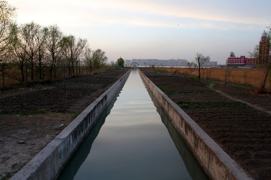 水渠 灌溉 农田 农业 小河