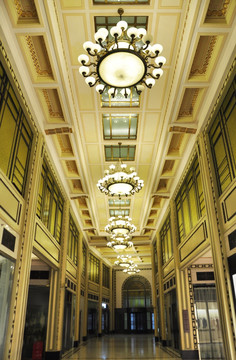 上海和平饭店的欧式风格走廊