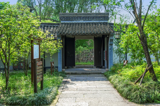 江南古建筑庭院