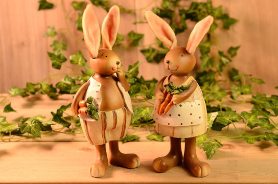 兔子胡萝卜桌面工艺品