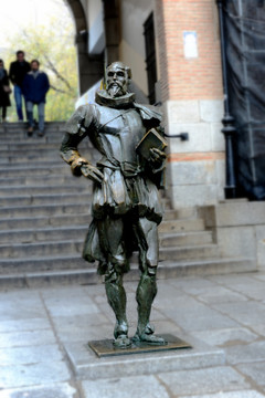 西班牙托莱多塞万提斯雕像