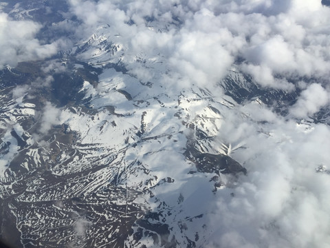 俯瞰雪峰