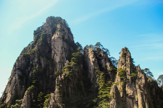 黄山秀峰美景