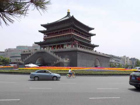 西安钟楼旅游