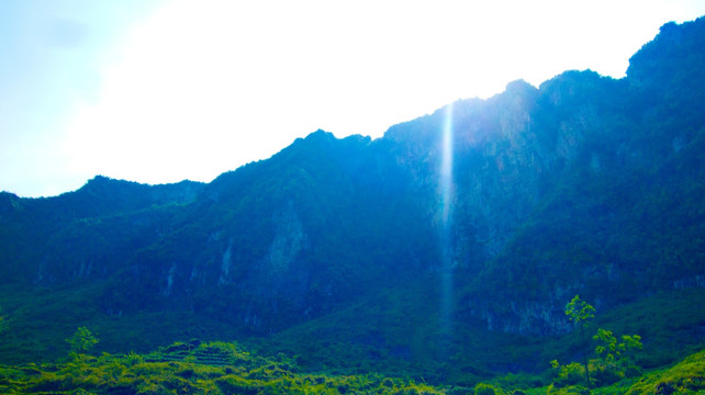 山棱 山峰