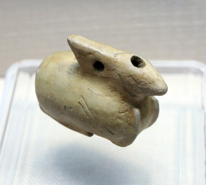古代兔形陶香水瓶