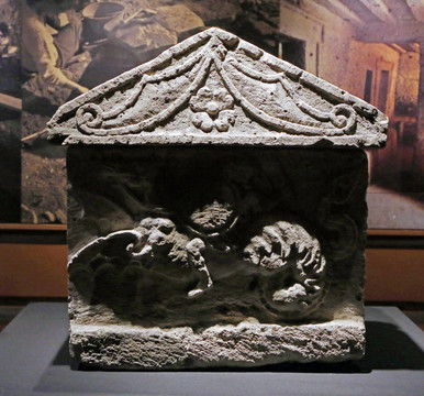 古代陶骨灰盖瓮