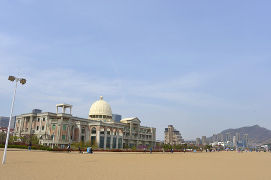 石老人海水浴场 海滨餐厅外观