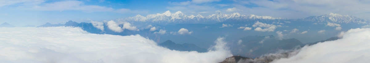 四川牛背山云海全景图2