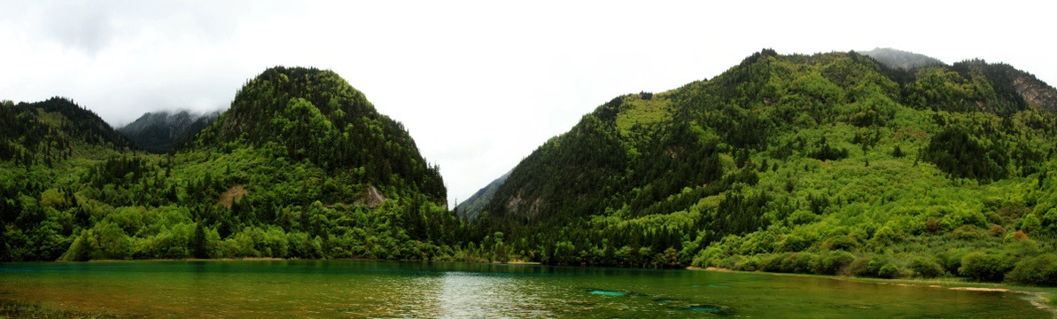 九寨沟山水全景图