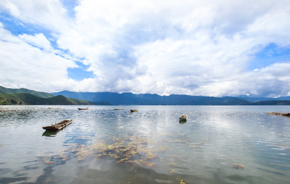 泸沽湖