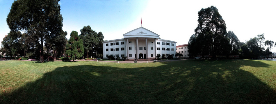 成都体育学院第一办公楼全景