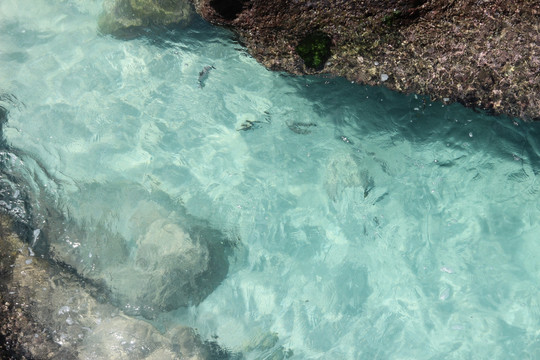 塞班岛海水