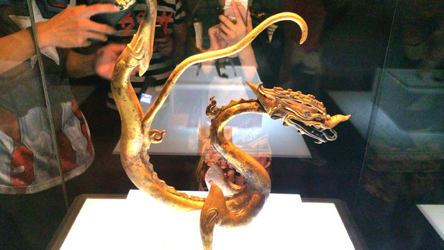 金龙