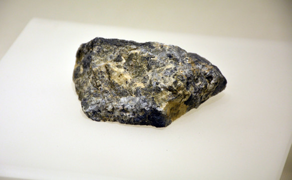 自然银 银矿石