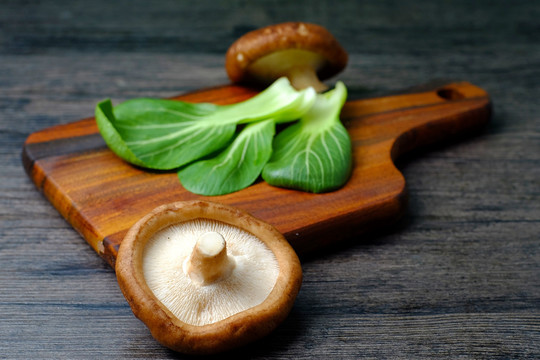 香菇油菜食材