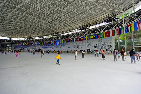 室内滑冰场