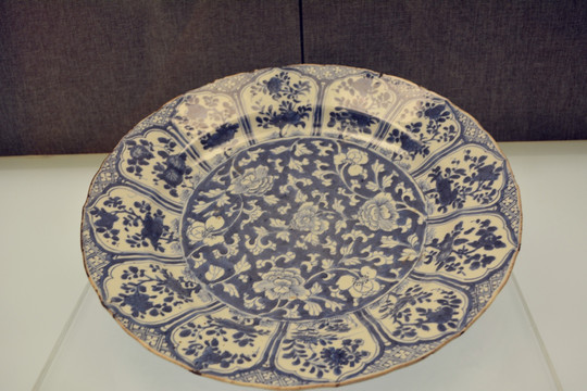 青花瓷器