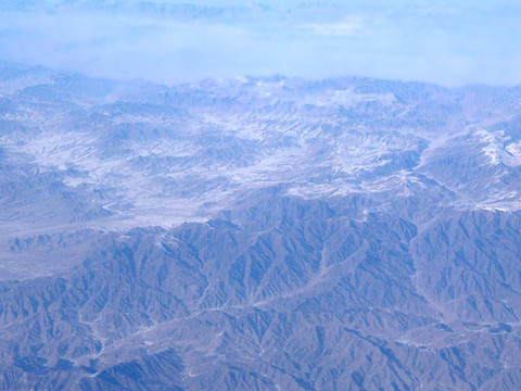 黄土高坡雪景航拍