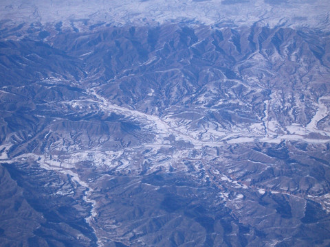 黄土高坡雪景航拍