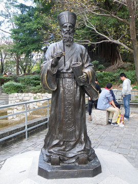 利玛窦神父雕像