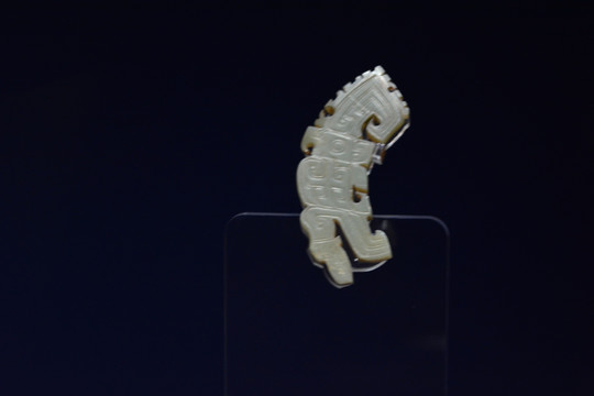商代玉饰