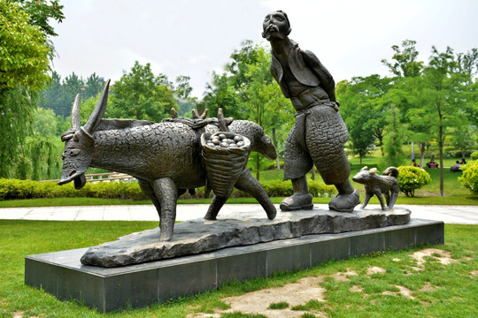 芜湖雕塑公园 金秋